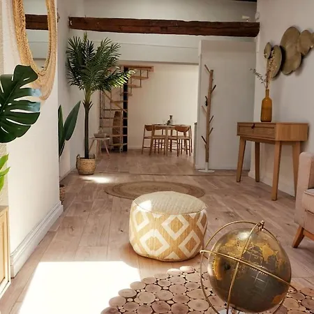 Emplacement N°1+terrasse Vue+cité+trivalle+clim Apartamento